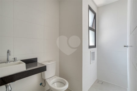 Casa em condomínio à venda com 4 quartos, sendo 2 suítes, em Brooklin, São Paulo, SP