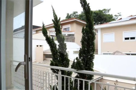 Casa à venda com 4 suítes no condomínio Residencial Morumbi, São Paulo - SP