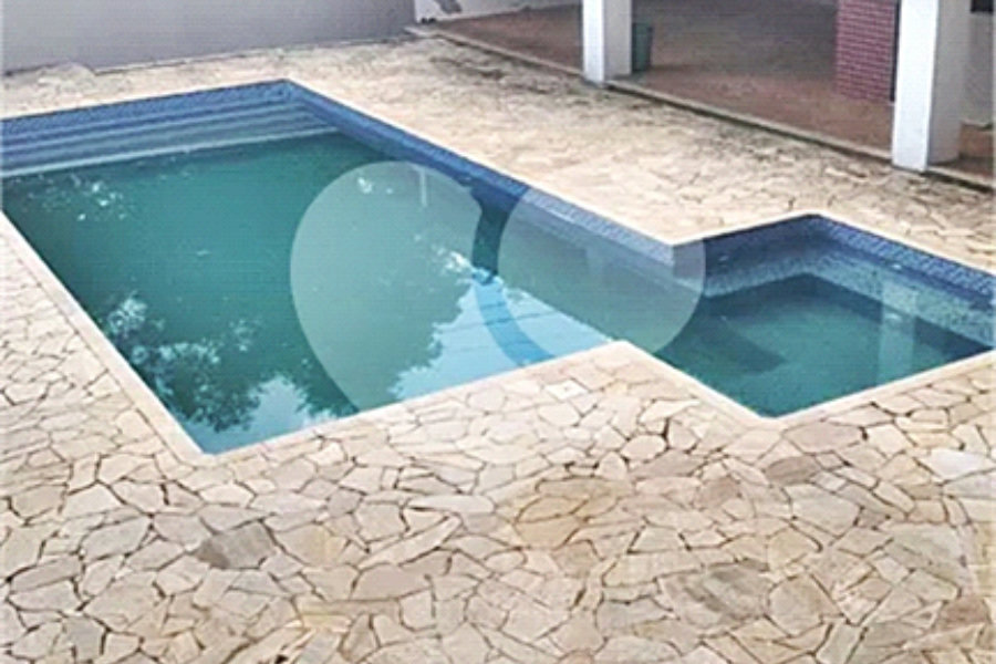 Casa à venda com 3 suítes no condomínio Sausalito, Mairiporã - SP