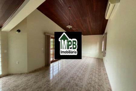 Sobrado à venda com 3 quartos, sendo 1 suíte, em Jardim Refúgio, Sorocaba, SP
