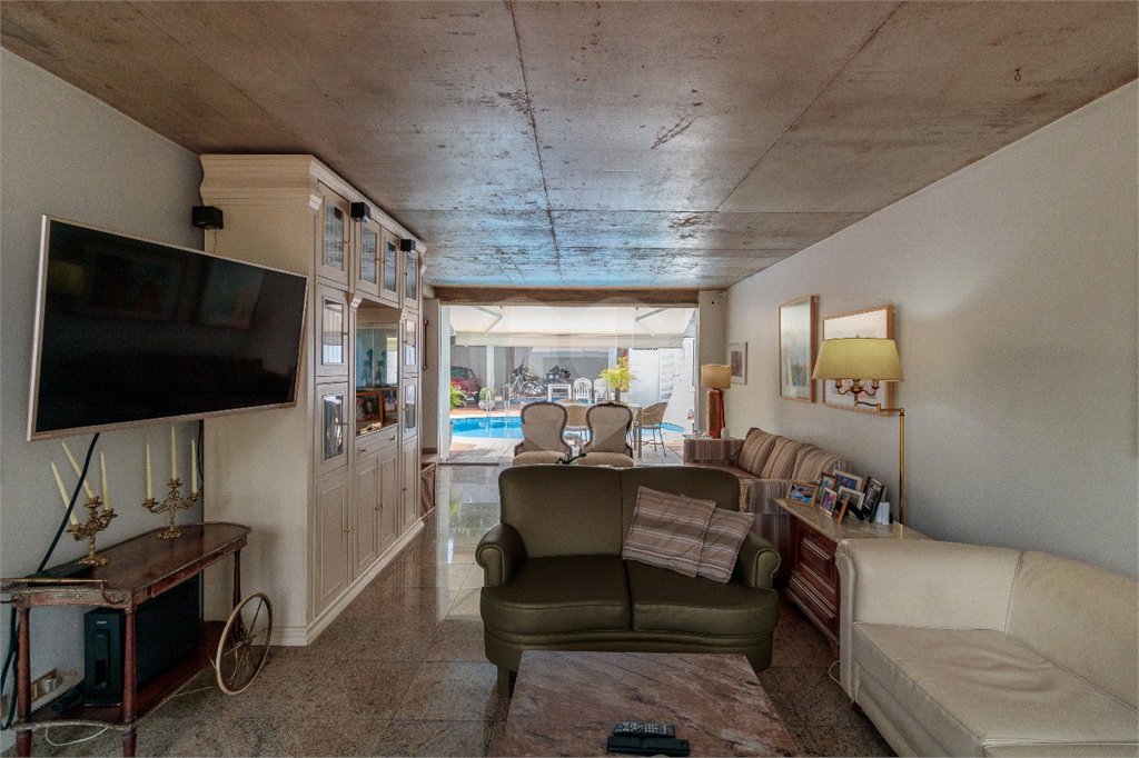 Casa à venda com 4 quartos, sendo 3 suítes, em Jardim Panorama, São Paulo, SP