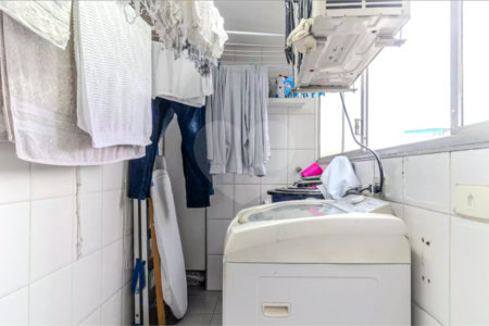 Apartamento à venda com 3 quartos, sendo 1 suíte,  em Higienópolis, São Paulo, SP