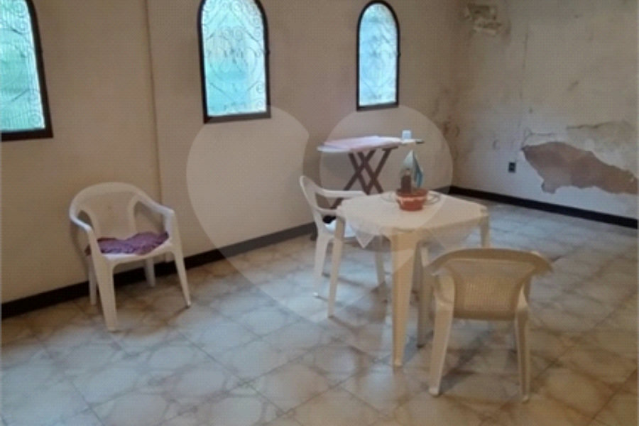 Sobrado à venda com 3 quartos, sendo 1 suíte, em Tremembé, São Paulo, SP