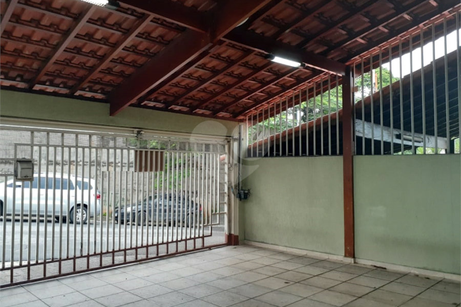 Sobrado à venda com 4 quartos, sendo 2 suítes, em Tremembé, São Paulo, SP
