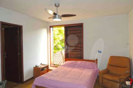 Casa de Vila à venda com 4 quartos, sendo 2 suítes, em Jardim dos Estados, São Paulo, SP