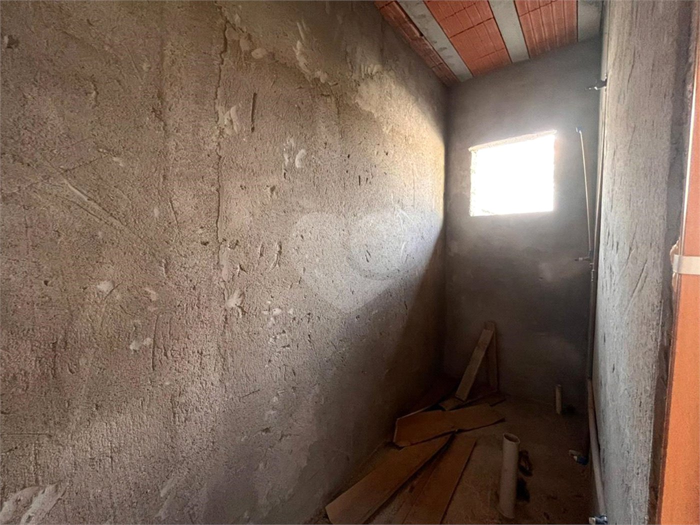 Casa à venda com 3 quartos, sendo 2 suítes, em Vila Suissa, Mogi das Cruzes, SP