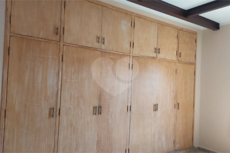 Casa à venda com 5 quartos, sendo 3 suítes, em Vila Monumento, São Paulo, SP