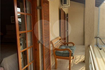 Casa à venda com 3 quartos, sendo 1 suíte, em Bosque, Vinhedo, SP