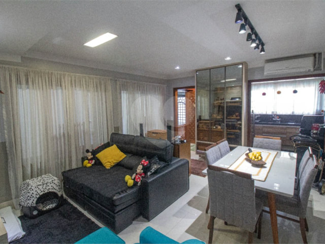 Casa para alugar com 3 suítes em Chácara Santo Antônio, São Paulo, SP