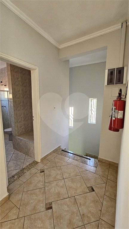 Sobrado à venda com 3 quartos, sendo 2 suítes, em Jardim Rossignatti, Indaiatuba, SP