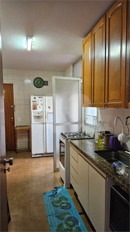 Apartamento à venda com 3 quartos, sendo 1 suíte, em Cerqueira Cesar, São Paulo, SP