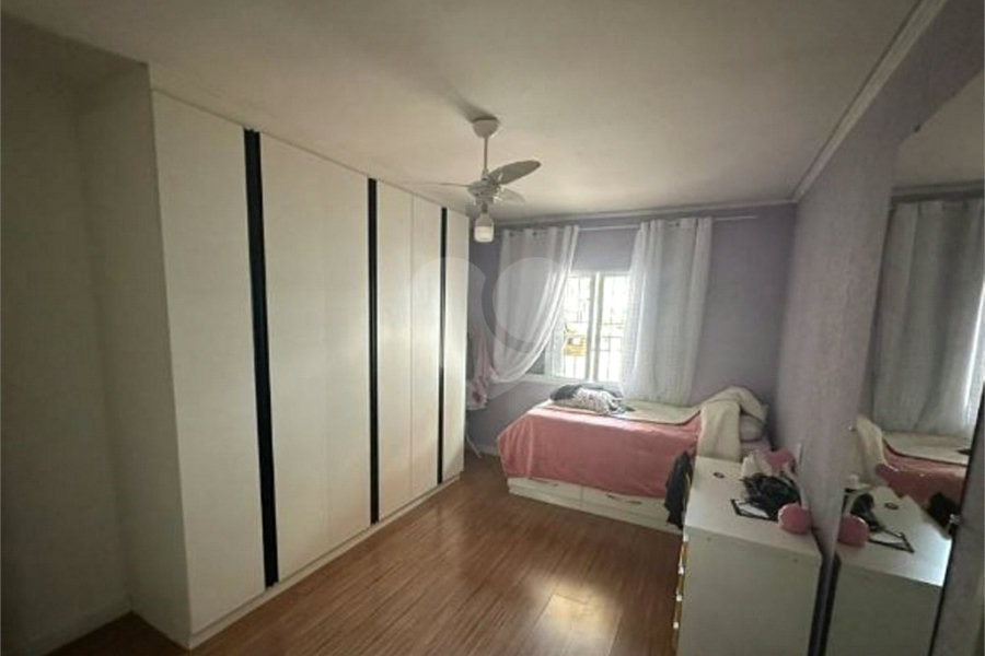 Sobrado à venda com 3 quartos, sendo 1 suíte, em Jardim Aricanduva, São Paulo, SP