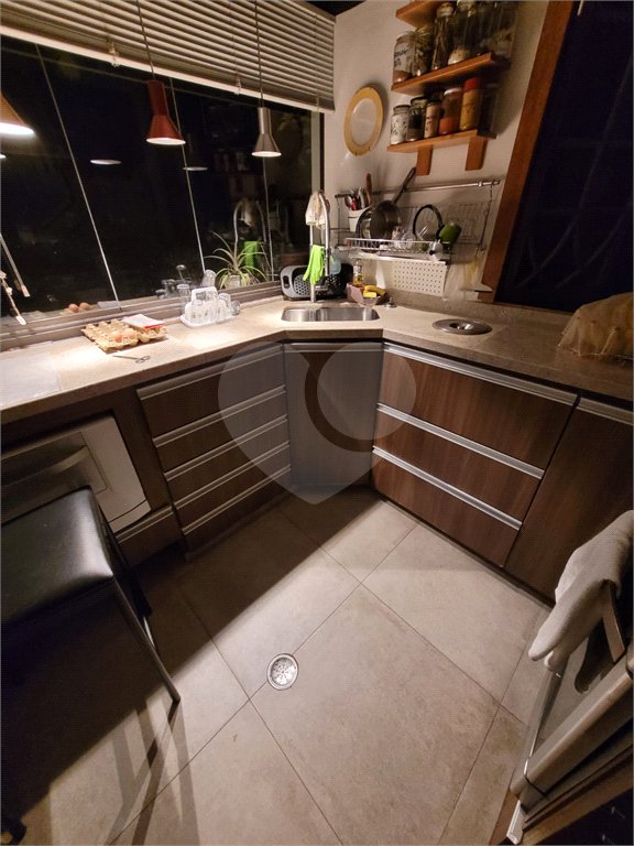 Casa à venda com 3 quartos, sendo 2 suítes, em Vila Mariana, São Paulo, SP