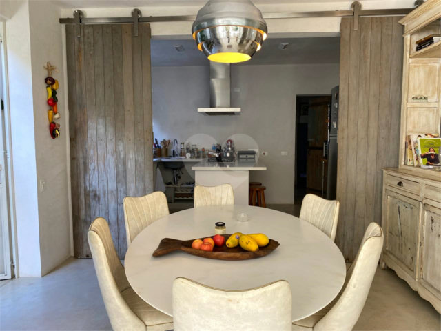 Casa à venda com 4 quartos, sendo 3 suítes,  em Vila Madalena, São Paulo, SP