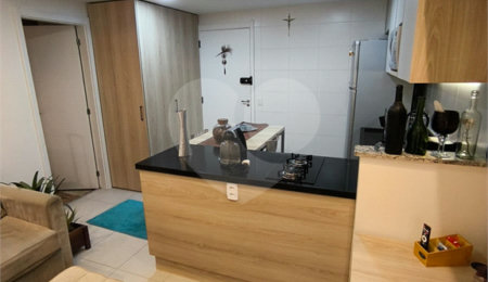 Apartamento à venda com 1 quarto em Jardim Caravelas, São Paulo, SP