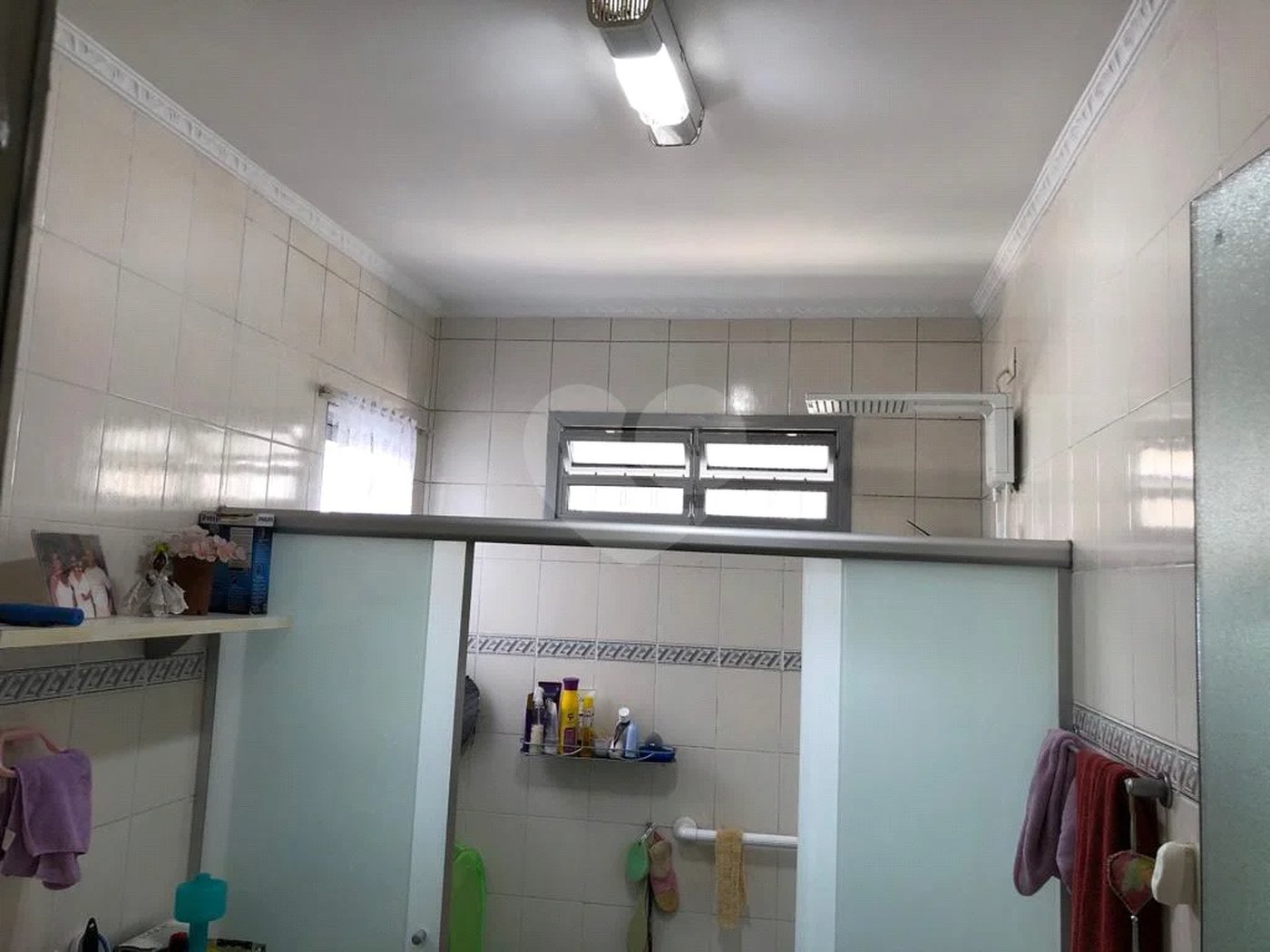 Casa à venda com 3 quartos, sendo 1 suíte,  em Vila Gustavo, São Paulo, SP