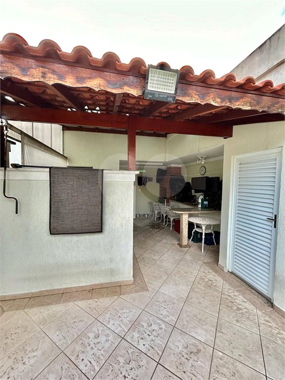 Casa à venda com 3 suítes no condomínio Itapuã XI, São Paulo - SP