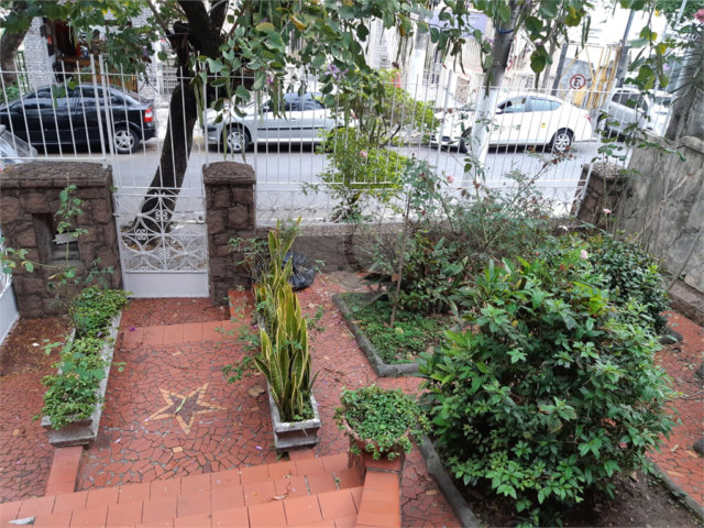 Sobrado à venda ou para alugar com 4 quartos em Santana, São Paulo, SP