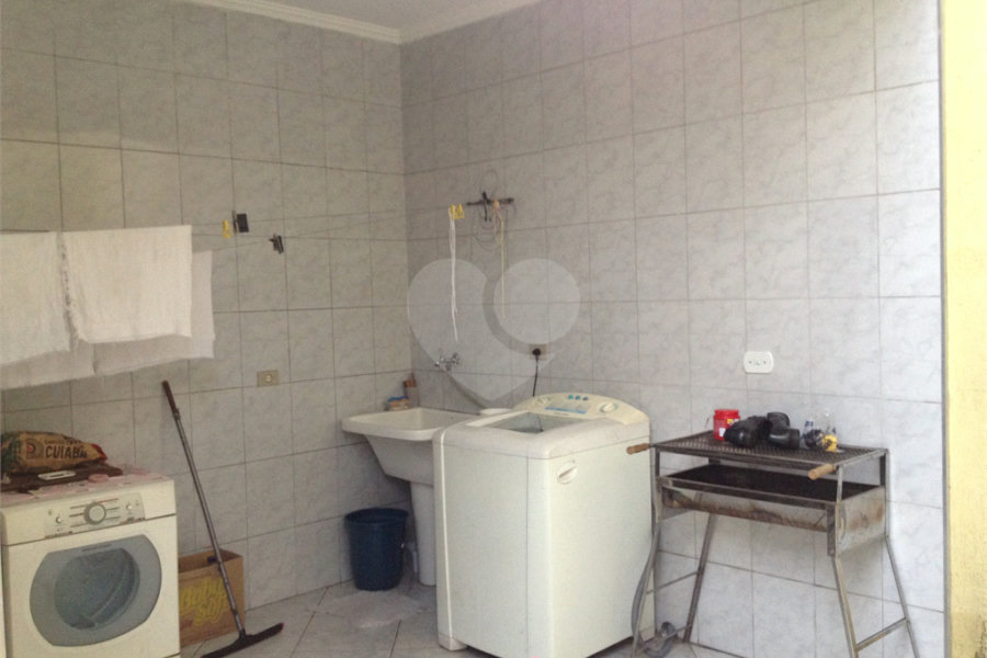 Sobrado à venda com 3 quartos, sendo 1 suíte, em Jardim Santa Clara, Guarulhos, SP