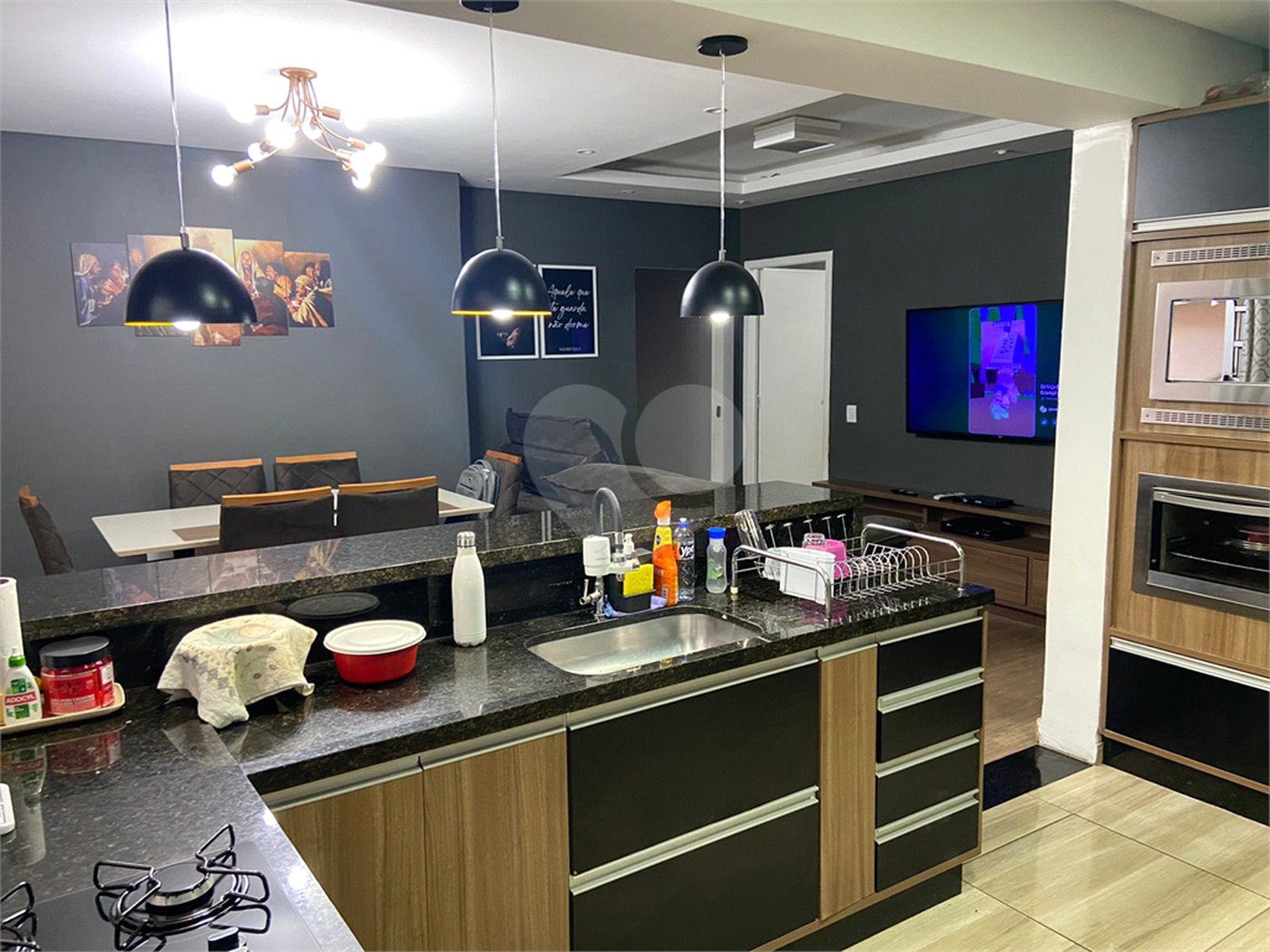 Casa à venda com 3 quartos, sendo 2 suítes, em Jardim Medina, Poá, SP