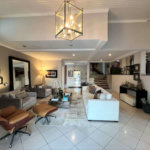 Casa à venda com 4 suítes em Vila Santo Antônio, Cotia, SP