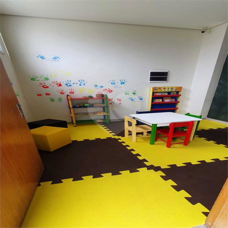 Casa à venda com 3 suítes no condomínio Portal dos Ipês, Indaiatuba - SP