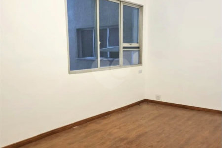 Apartamento à venda com 1 quarto em Grajaú, Rio de Janeiro, RJ