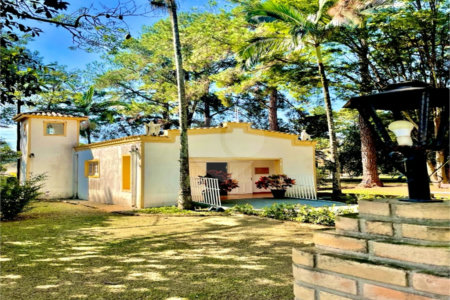 Casa à venda com 4 suítes no condomínio Vale do Lago, Sorocaba - SP