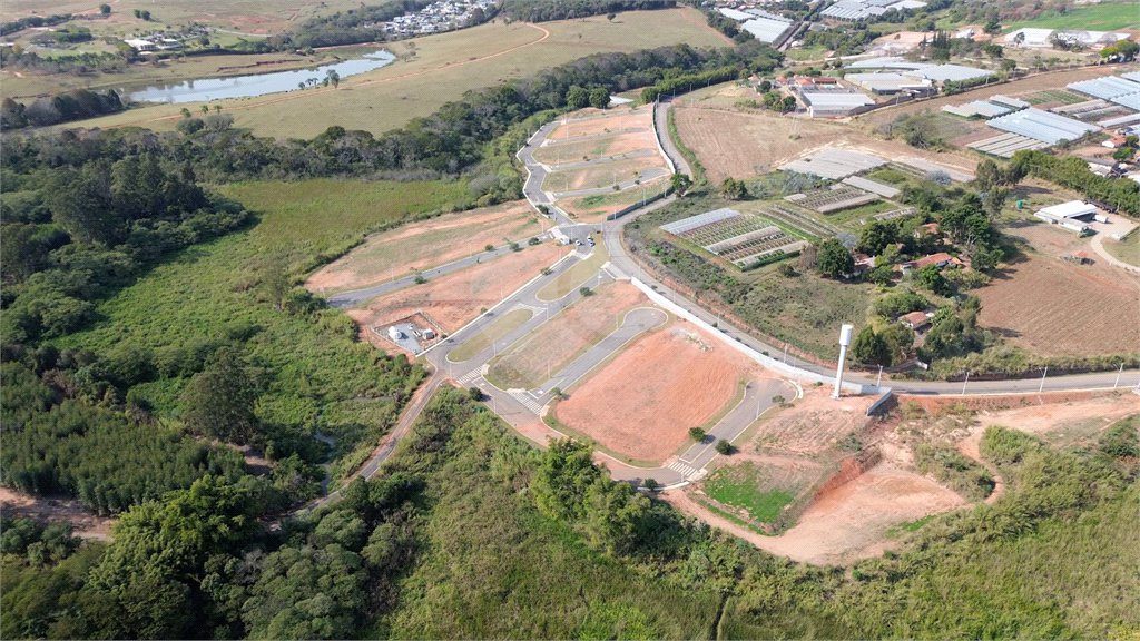 Terreno à venda no condomínio Residencial Recanto Amigo, Atibaia - SP