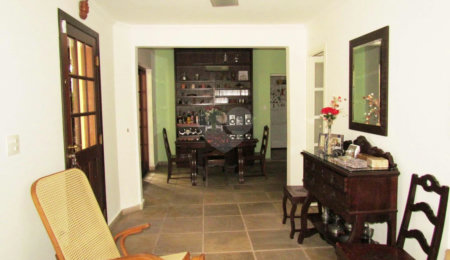 Casa de Vila à venda com 4 quartos, sendo 1 suíte, em Chácara Monte Alegre, São Paulo, SP