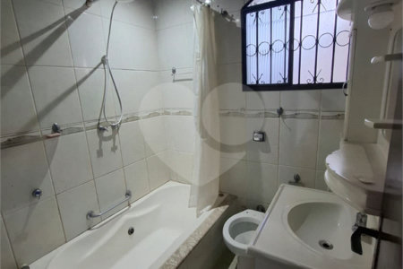 Casa à venda com 3 quartos, sendo 1 suíte, em Campo Grande, Rio de Janeiro, RJ