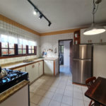 Casa Térrea à venda com 4 quartos, sendo 2 suítes, em Interlagos, São Paulo, SP