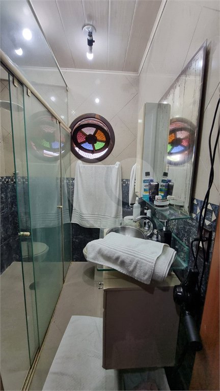 Casa à venda com 4 quartos, sendo 2 suítes, no condomínio Aruã Eco Park, Mogi das Cruzes - SP