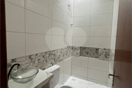 Casa de Vila à venda com 2 quartos, sendo 1 suíte, em Jardim das Orquídeas, Sorocaba, SP