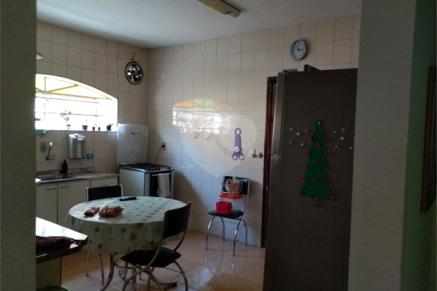 Sobrado à venda com 4 quartos em Pirituba, São Paulo, SP