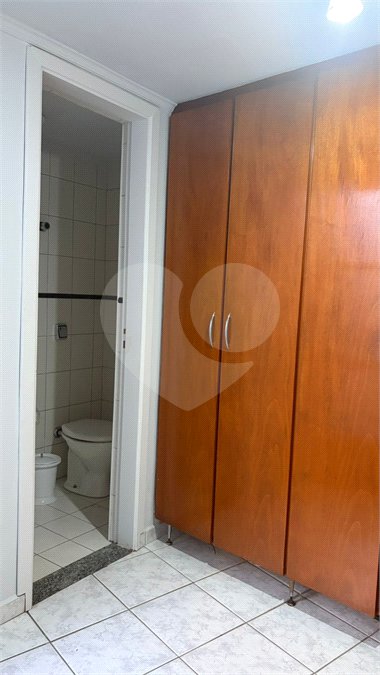 Sobrado à venda com 3 quartos, sendo 2 suítes, em Santana, São Paulo, SP