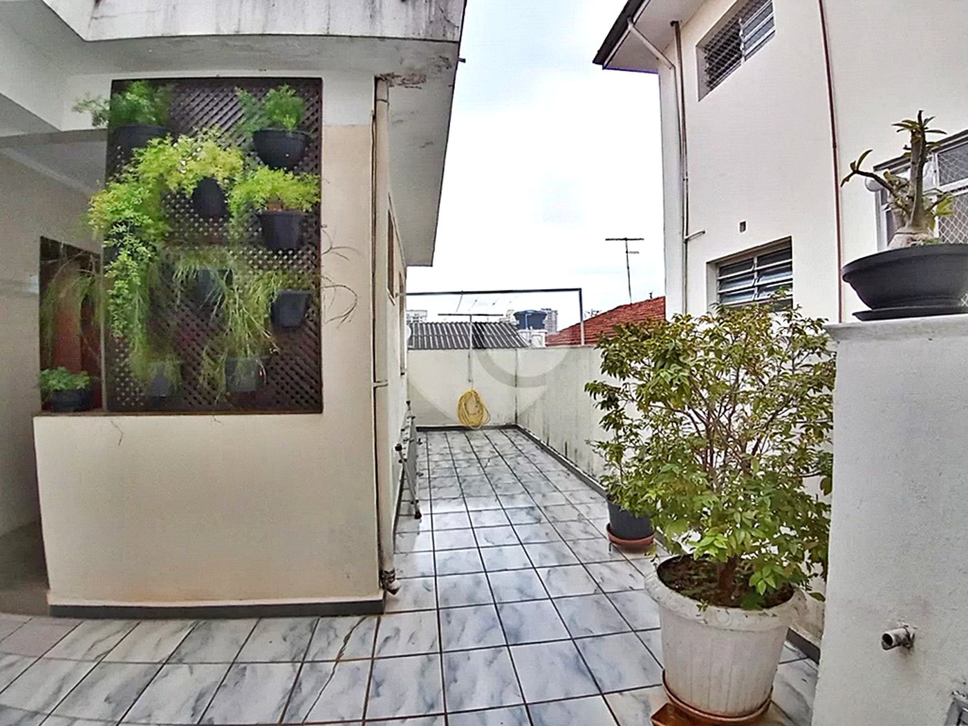 Sobrado à venda com 13 quartos, sendo 1 suíte,  em Jardim São Paulo(zona Norte), São Paulo, SP