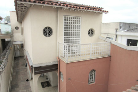 Sobrado à venda com 4 quartos, sendo 2 suítes, em Santo Amaro, São Paulo, SP
