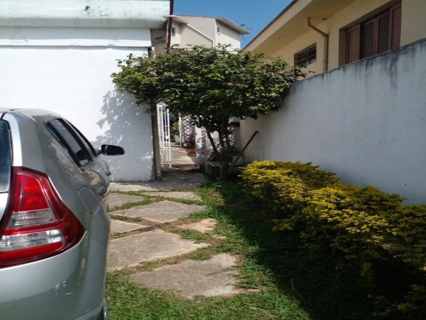 Casa à venda com 6 quartos em Jardim Peri Peri, São Paulo, SP