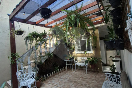 Casa à venda com 3 quartos, sendo 1 suíte,  em Vila Industrial, São Paulo, SP