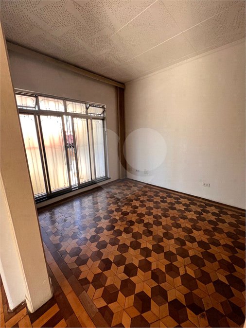 Sobrado à venda com 3 quartos, sendo 1 suíte, em Planalto Paulista, São Paulo, SP