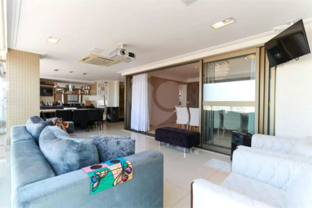 Apartamento à venda com 4 suítes em Santana, São Paulo, SP