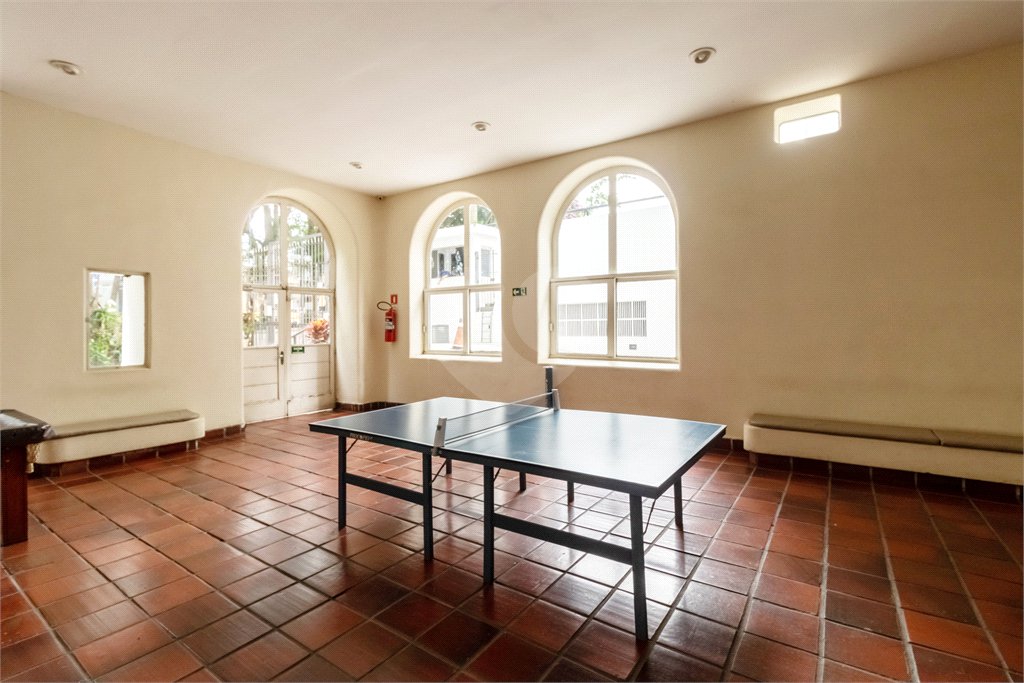 Apartamento à venda com 3 quartos, sendo 2 suítes, em Alto da Boa Vista, São Paulo, SP