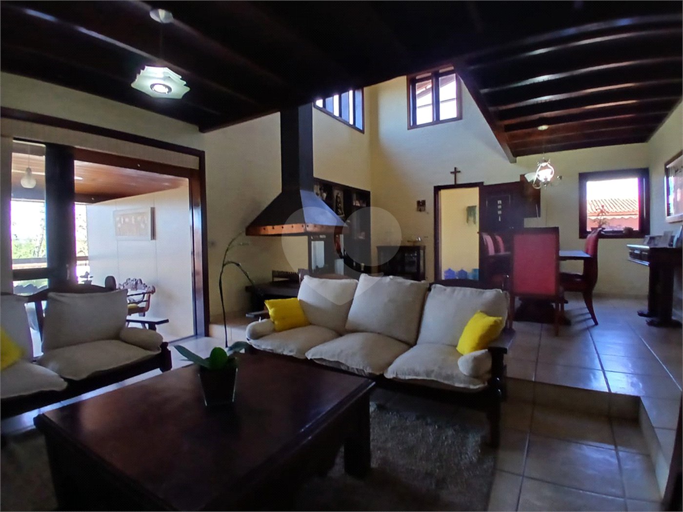 Casa à venda com 3 quartos, sendo 2 suítes, em Jardim Brogotá, Atibaia, SP