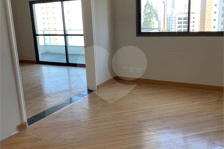 Apartamento à venda com 3 suítes em Vila Suzana, São Paulo, SP
