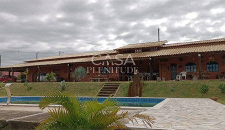 Chácara à venda com 3 quartos em Caguassu, Sorocaba, SP
