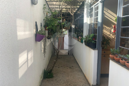 Casa à venda com 3 quartos, sendo 2 suítes,  no condomínio Village Davignon, Sorocaba - SP