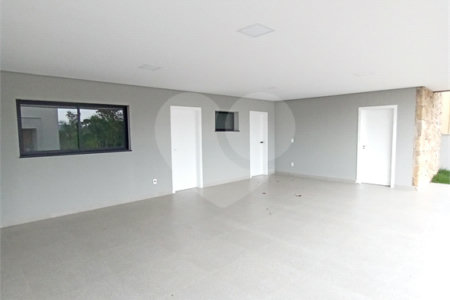 Casa à venda com 4 quartos, sendo 3 suítes,  no condomínio Alphaville Nova Esplanada 3, Votorantim - SP