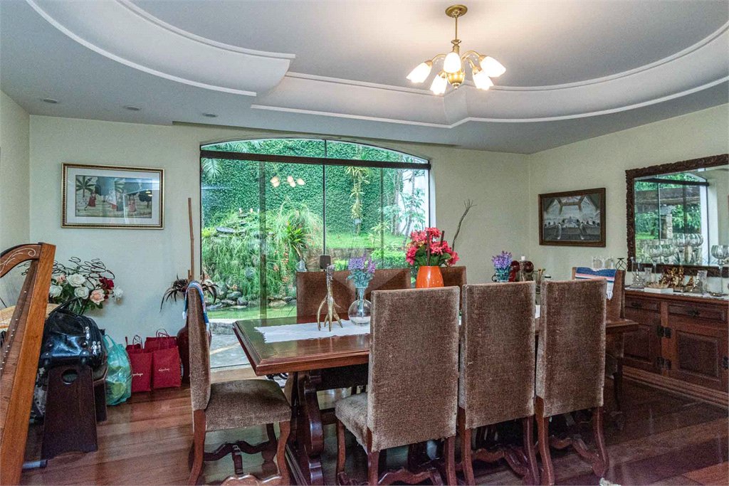 Casa à venda com 5 suítes em Fazenda Morumbi, São Paulo, SP