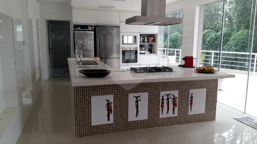 Casa à venda com 5 suítes no condomínio Parque Imperial da Cantareira, Mairiporã - SP
